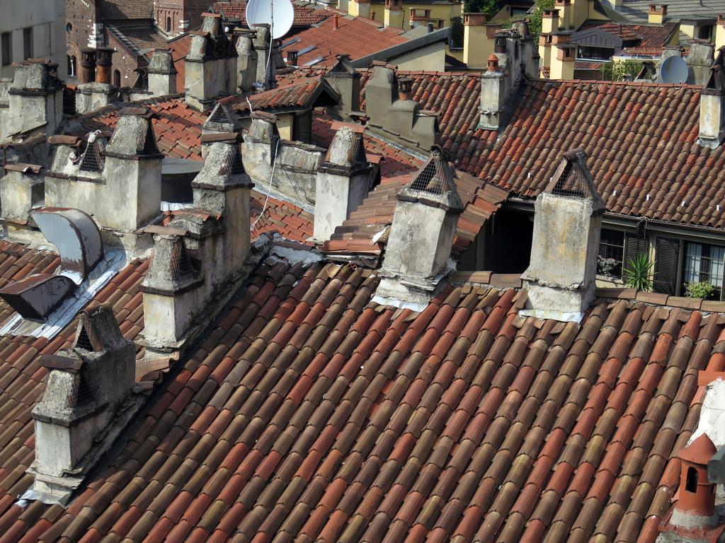 Mansard Very Close To Duomo Milano Esterno foto