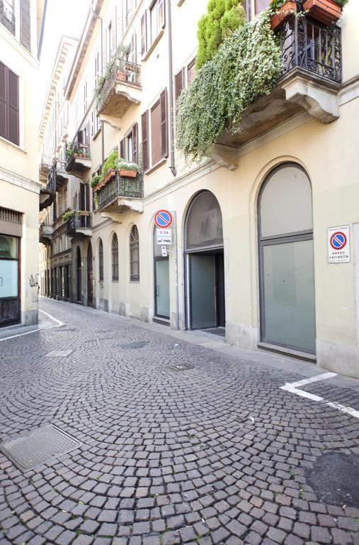 Mansard Very Close To Duomo Milano Esterno foto